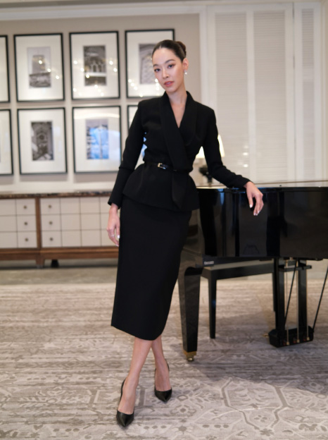 แฟชั่นเทรนด์ Office Siren