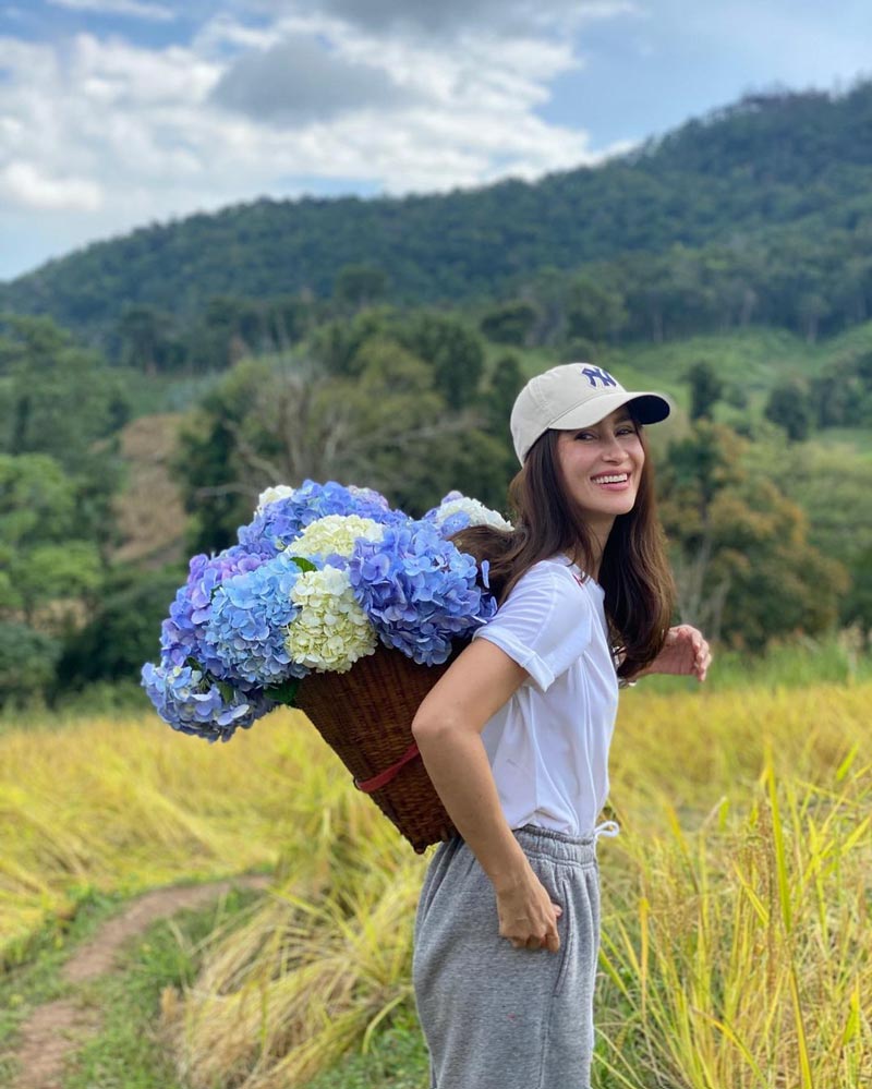 แอน ทองประสม