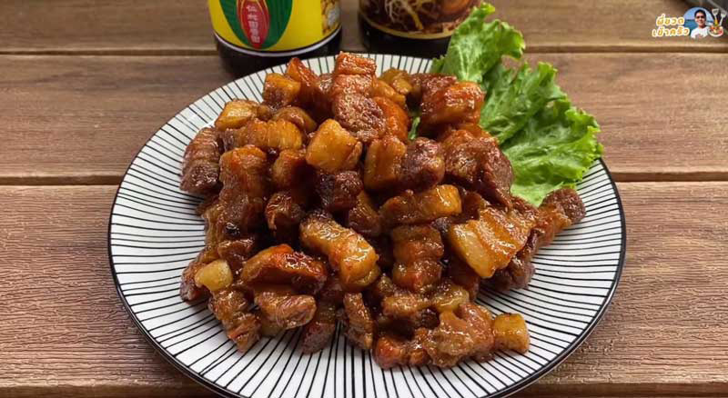 สามชั้นคั่วซีอิ๊ว สูตรน้ำซอสเข้มข้น