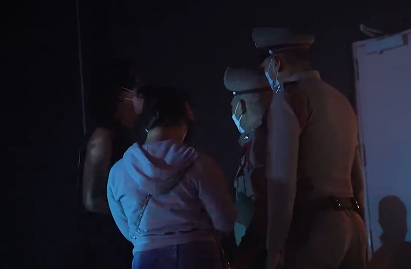 ตั้ม วราวุธ