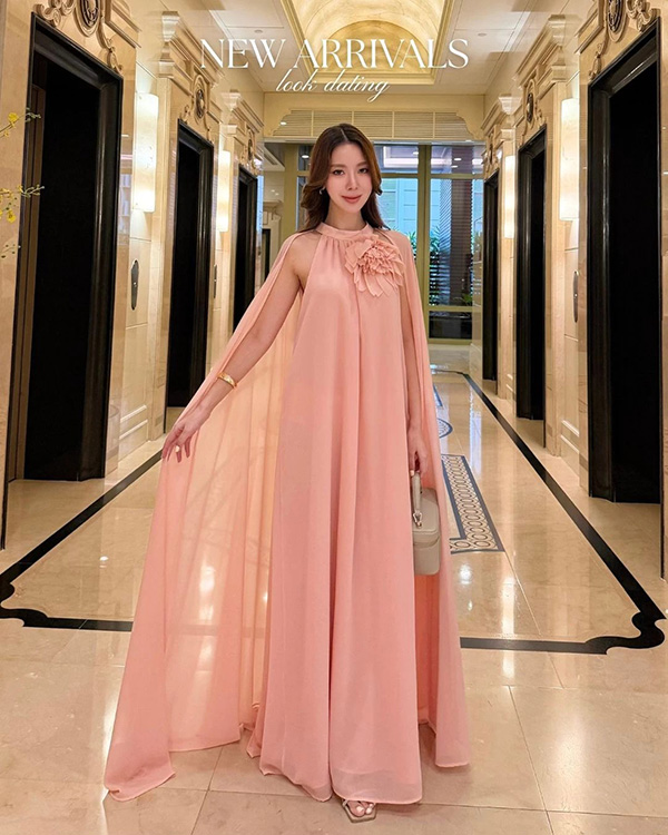 ชุดไปงานแต่งงาน