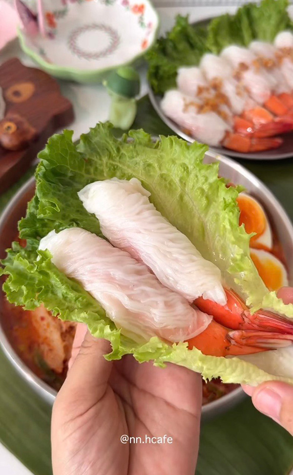ปากหม้อห่อกุ้งต้มยำ เมนูข้าวเกรียบปากหม้อ เมนูกุ้ง อาหารว่าง สูตรอาหาร