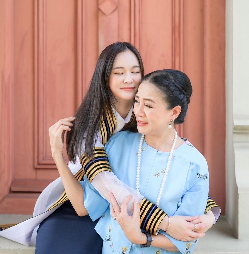 เหนือ ดิสรยา