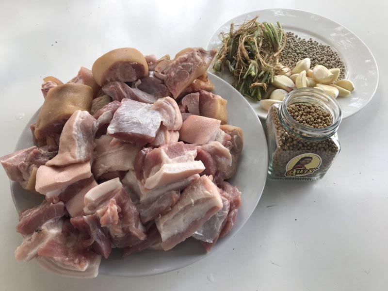 หมูต้มซีอิ๊ว