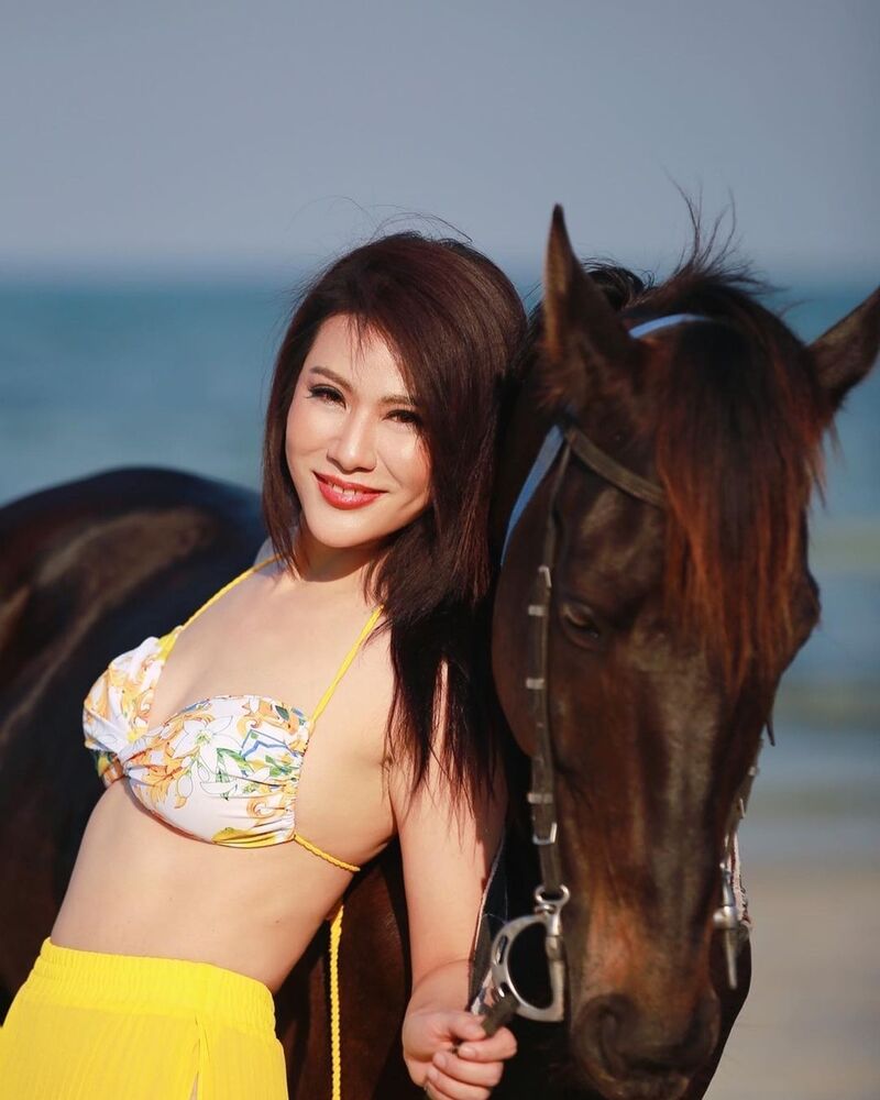 น้ำผึ้ง ณัฐริกา