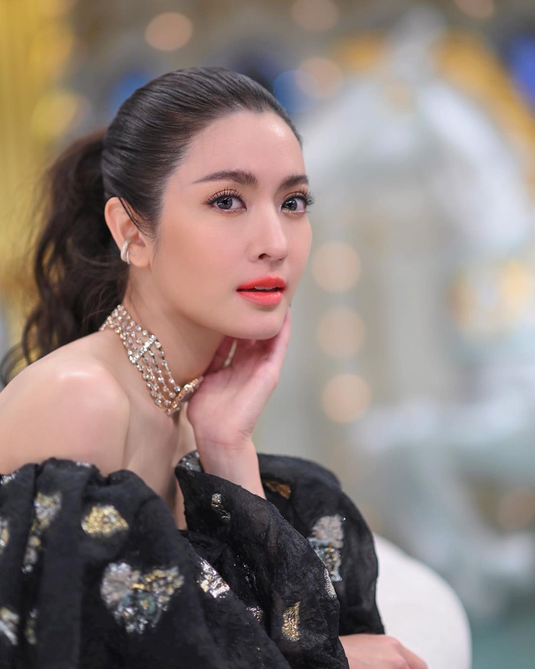 แอฟ ทักษอร