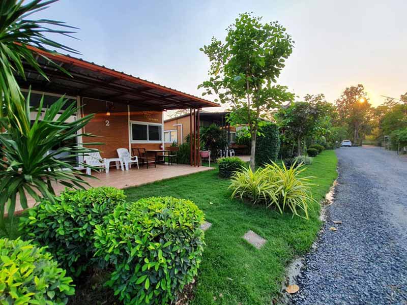 บ้านสวนนักร้องลูกทุ่ง