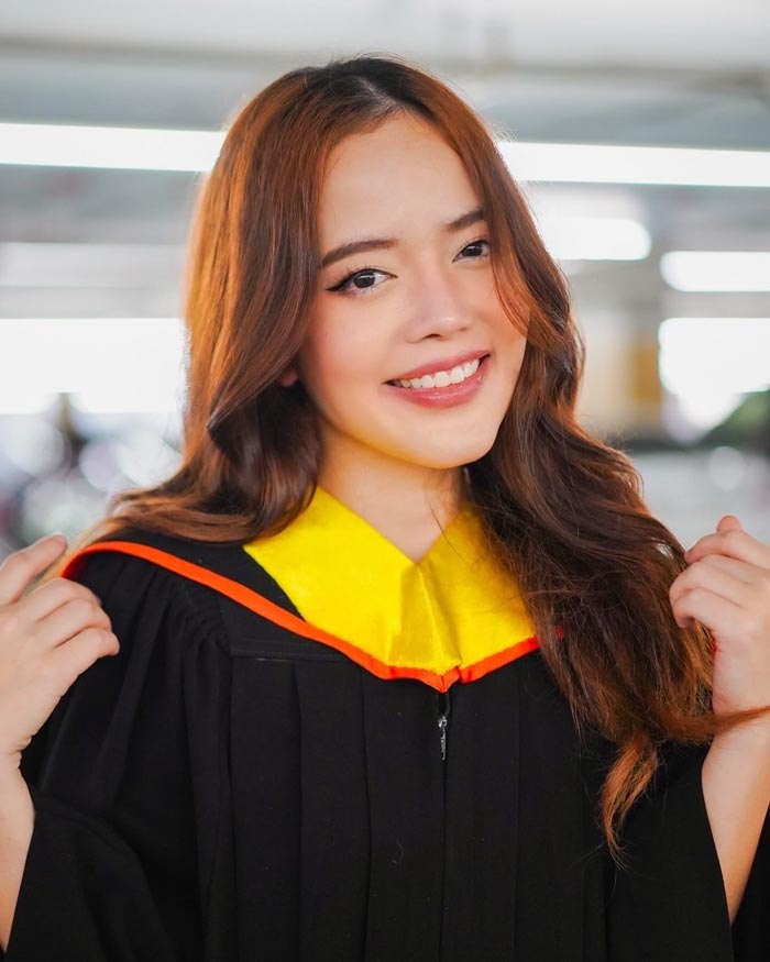 วีนัส ศักดิ์ศิริ นักแสดงผีเด็ก บุปผาราตรี