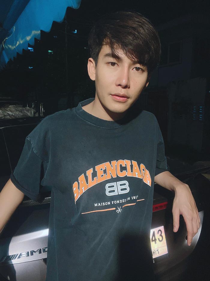 ครูเต้ย อภิวัฒน์