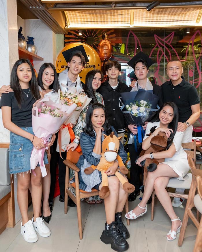 โดม เดอะเฟซ