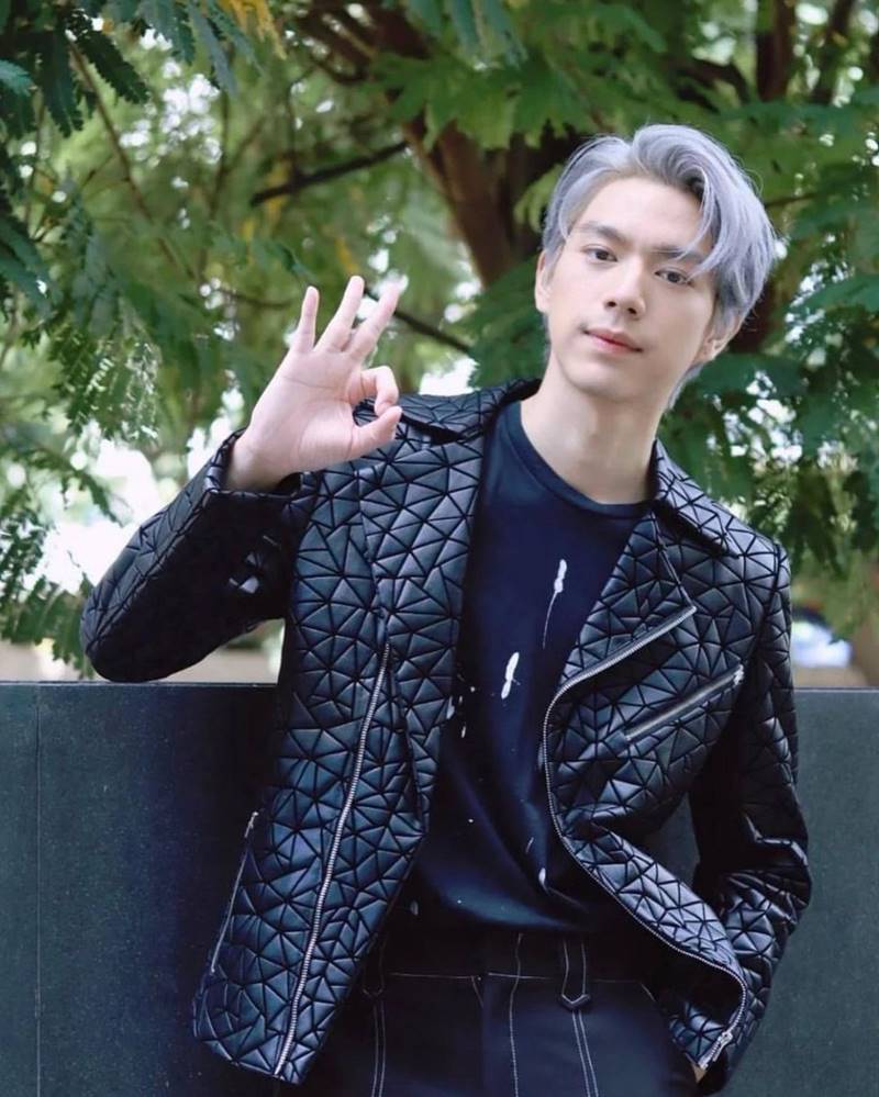 ไบร์ท นรภัทร