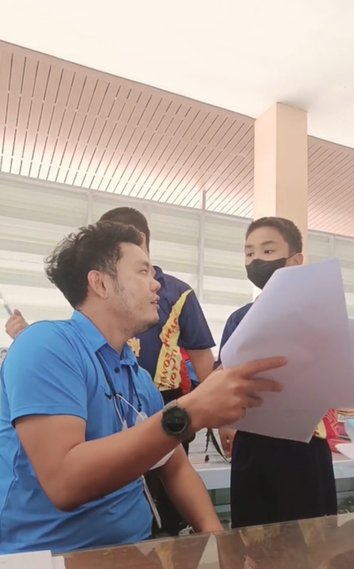 ตรวจข้อสอบ