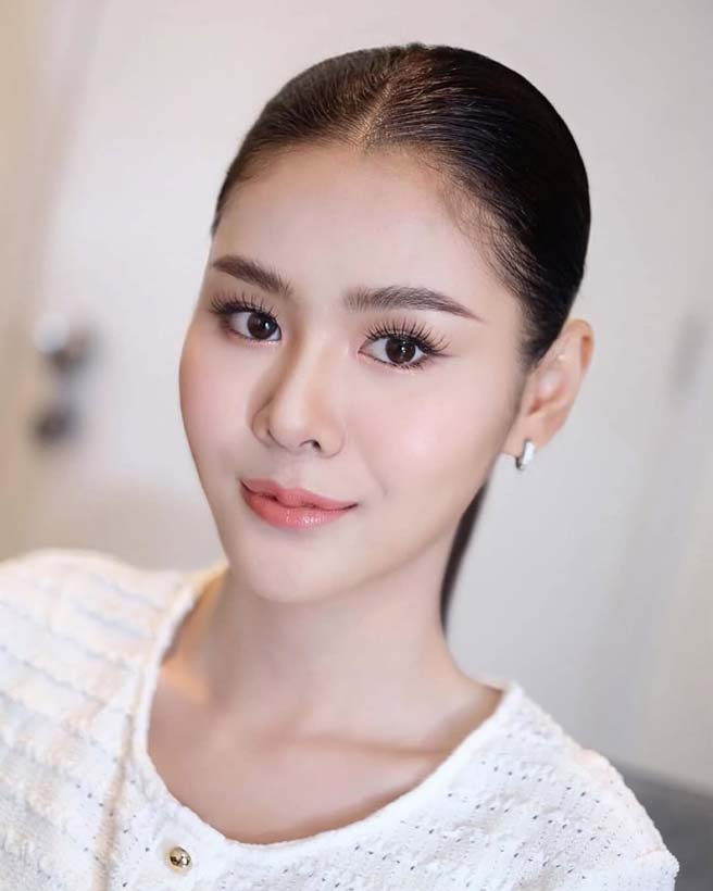 อั้ม ศรินยา โหนกระแส คู่กรณีสาวแดนเซอร์ สวยหรูดูแพง ดีกรีระดับนางงาม