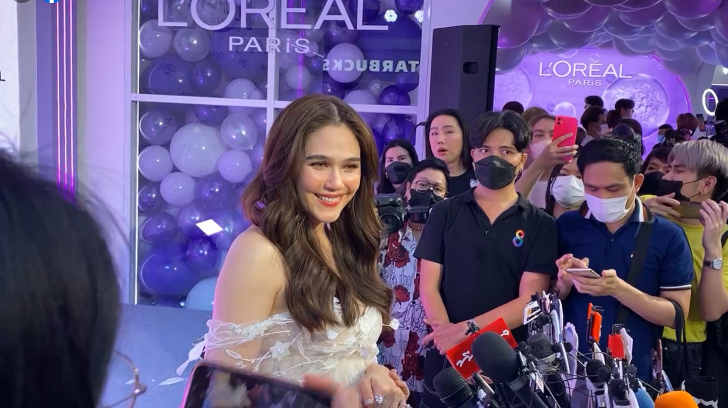 น็อต ชมพู่ 