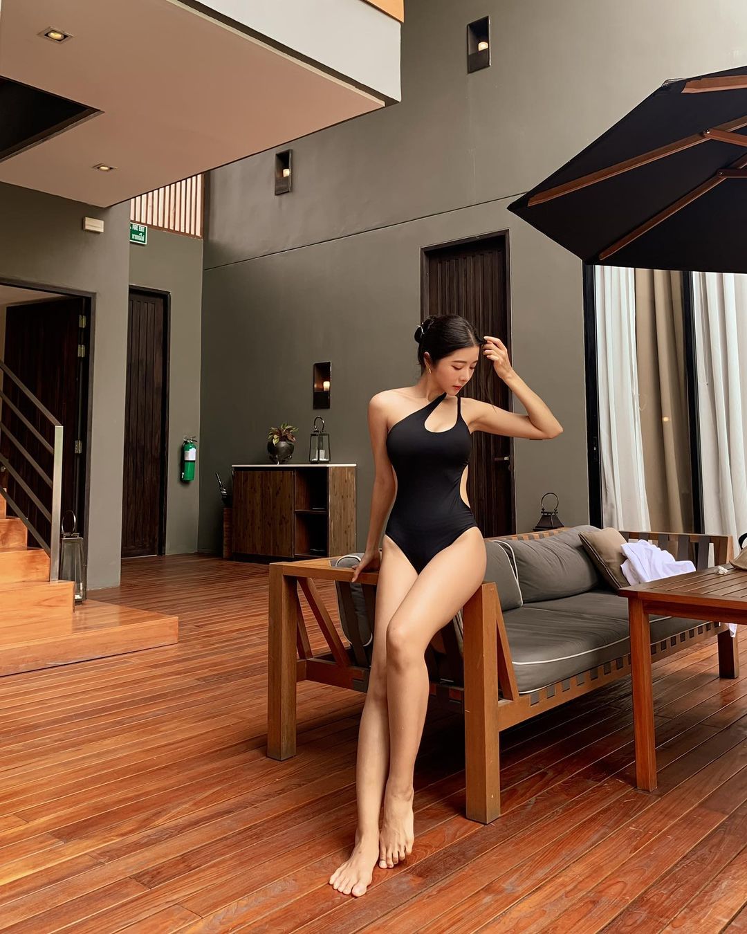  เนย แจม เนโกะ จัมพ์ 