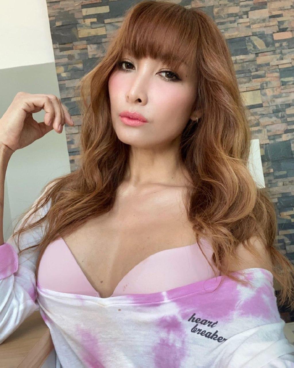 ลูกตาล ชโลมจิต