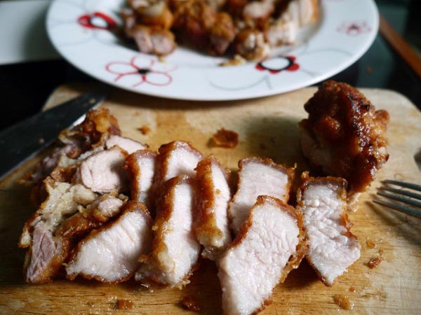 หมูสามชั้นทอดกรอบ