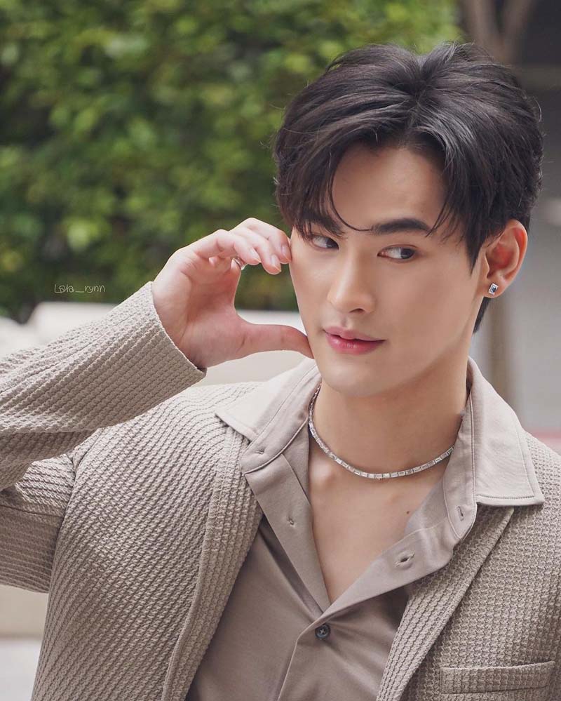 เก้า นพเก้า