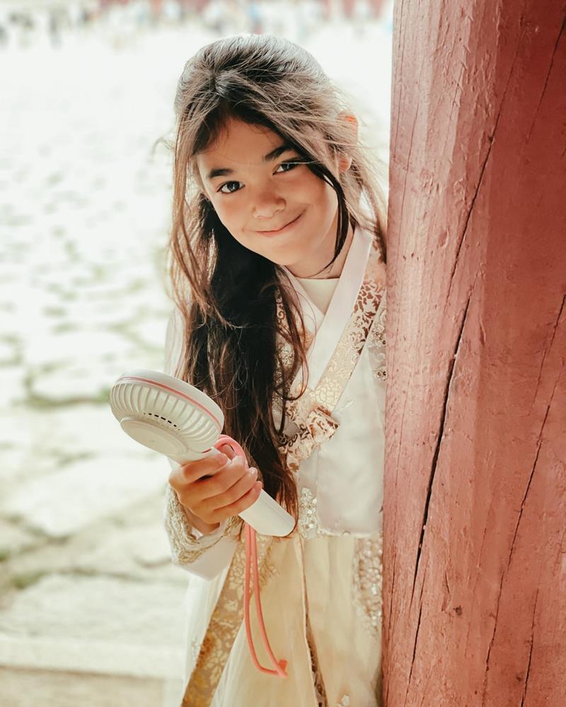 น้องลียา