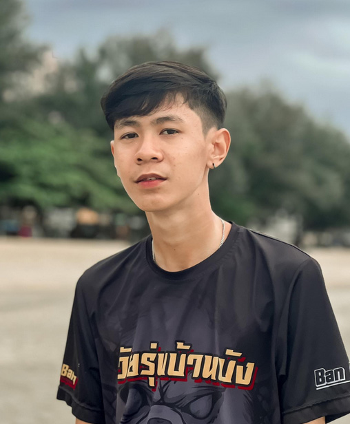 จักรพันธ์ จันทะแจ่ม ประวัติพนักงานเซเว่น ฮีโร่ช่วยแมวตกน้ำจนปลอดภัย