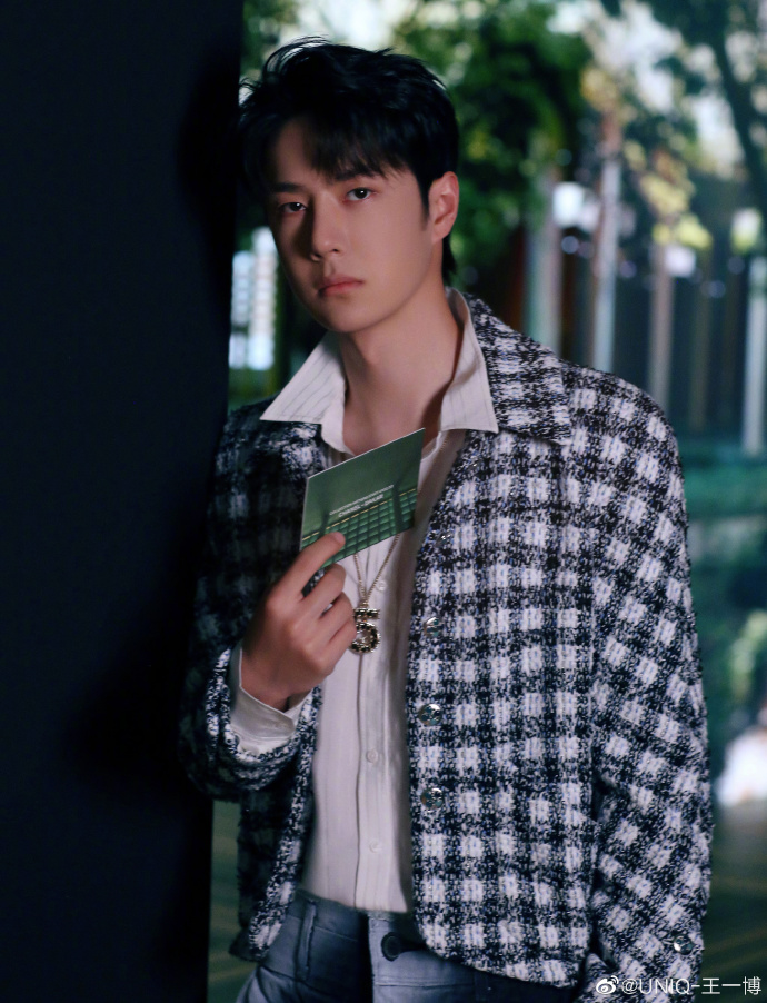 หวังอี้ป๋อ wang yibo