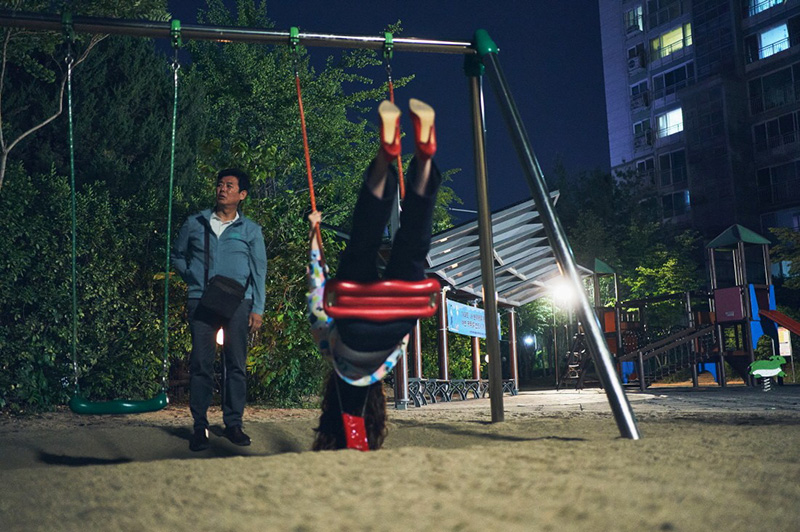 Pretty Crazy รูปประกอบตัวอย่าง