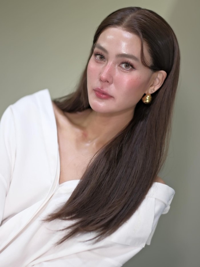 เจนี่ เทียนโพธิ์สุวรรณ เปิดเหตุผลต่อผมยาว หลังลูกไม่กล้ากอด 