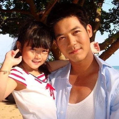 น้องใยไหม