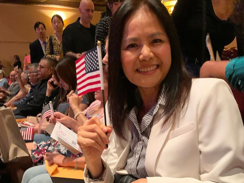 แม่เวียร์ ศุกลวัฒน์ ได้สัญชาติอเมริกัน