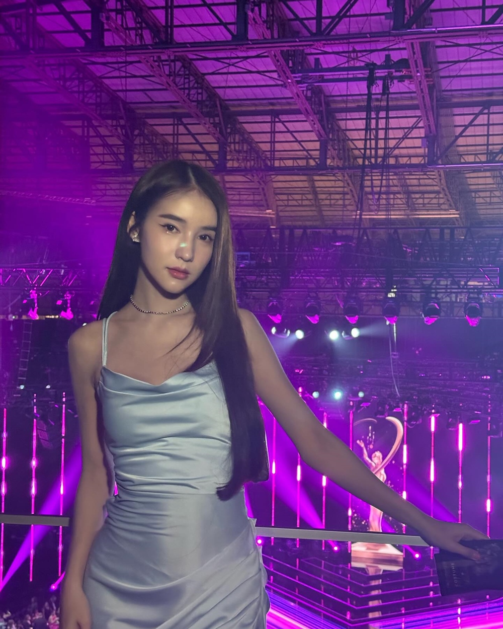 โยชิ รินรดา