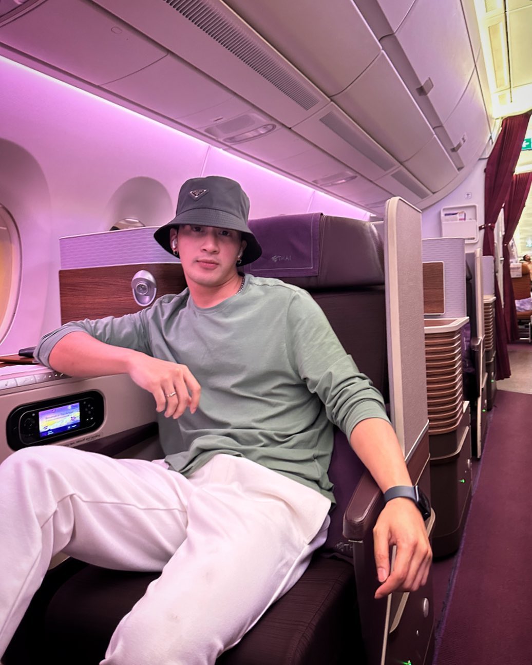 เอ็ม นันทวัฒน์ ผ่องบุรุษ