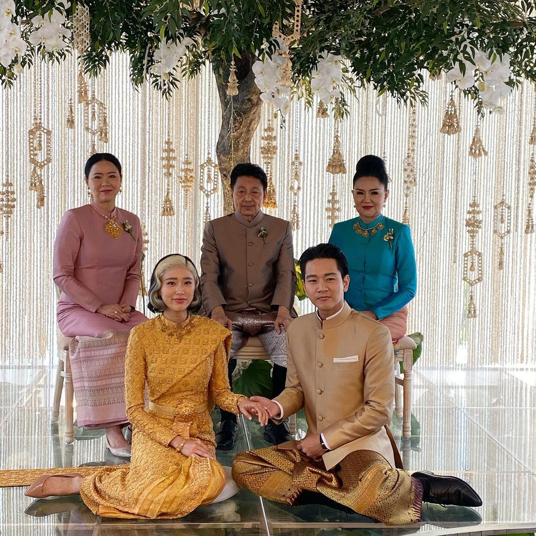 งานแต่ง แก้ว โทนี่