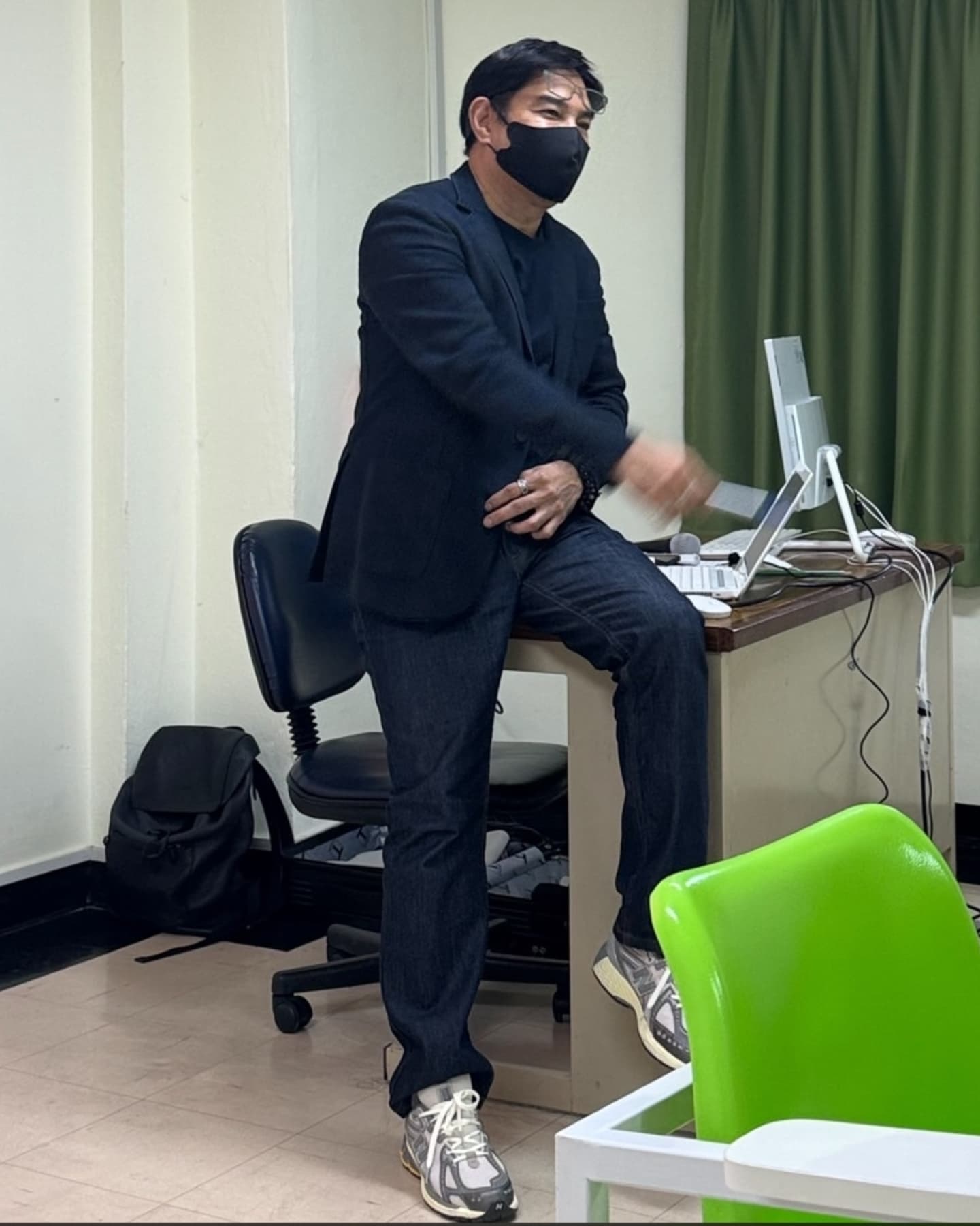  บดินทร์ ดุ๊ก