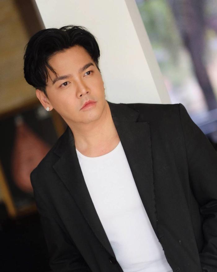 ดีเจพีเค ปิยะวัฒน์