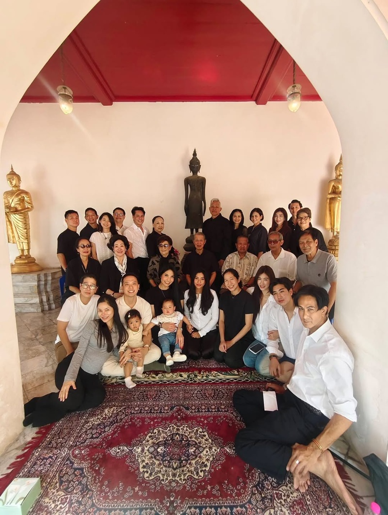 พีท ทองเจือ