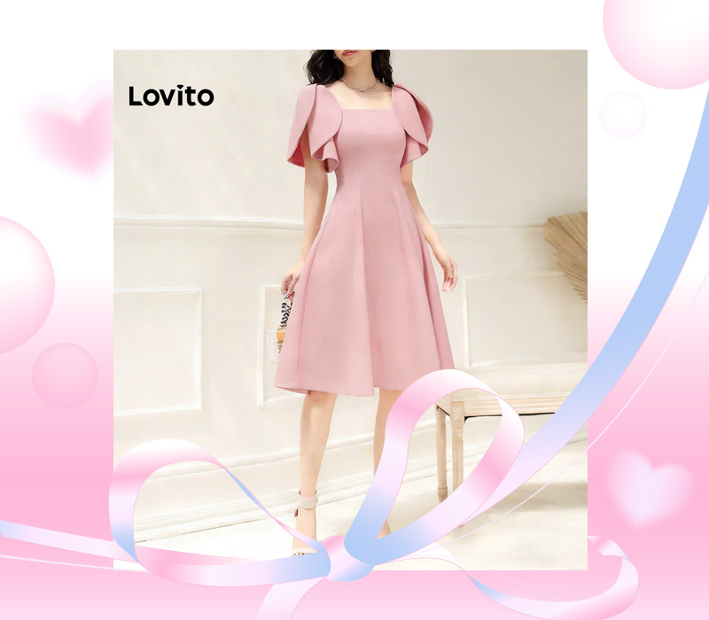 ชุดเดรสสีชมพู