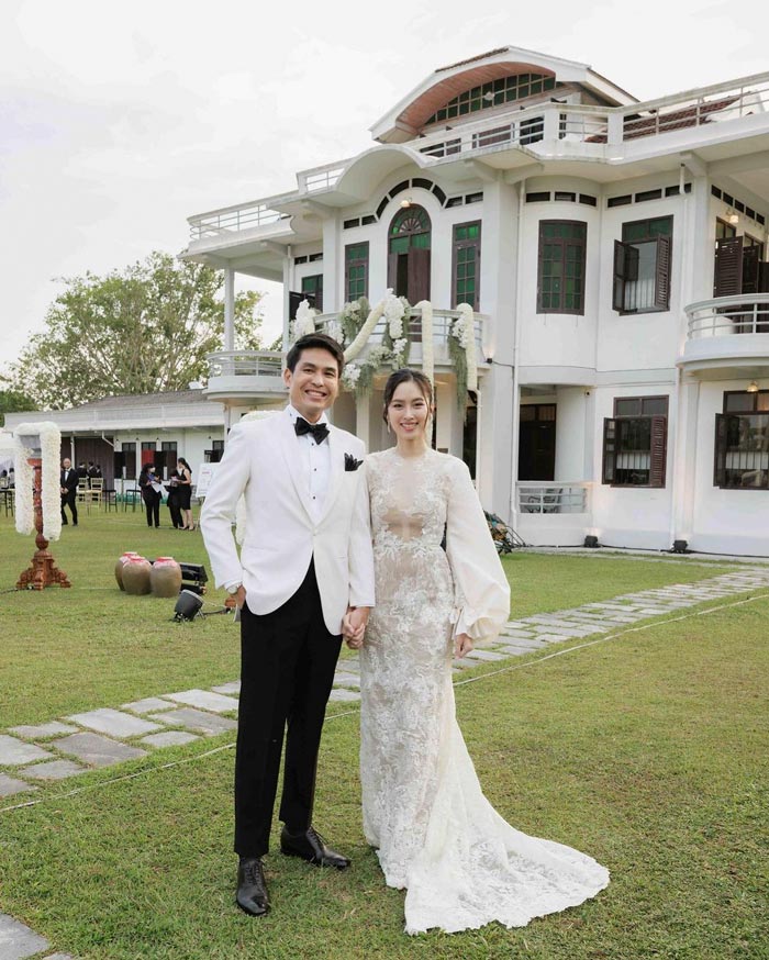 งานแต่ง ปอย ตรีชฎา โอ๊ค บรรลุ