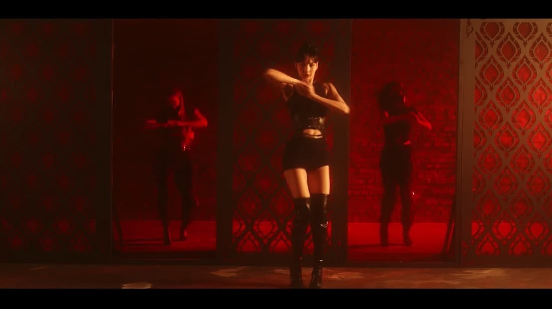 ลิซ่า BLACKPINK 