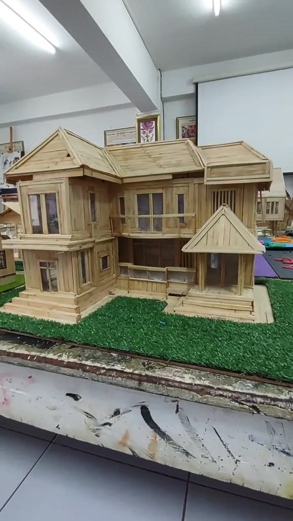 โมเดลบ้าน