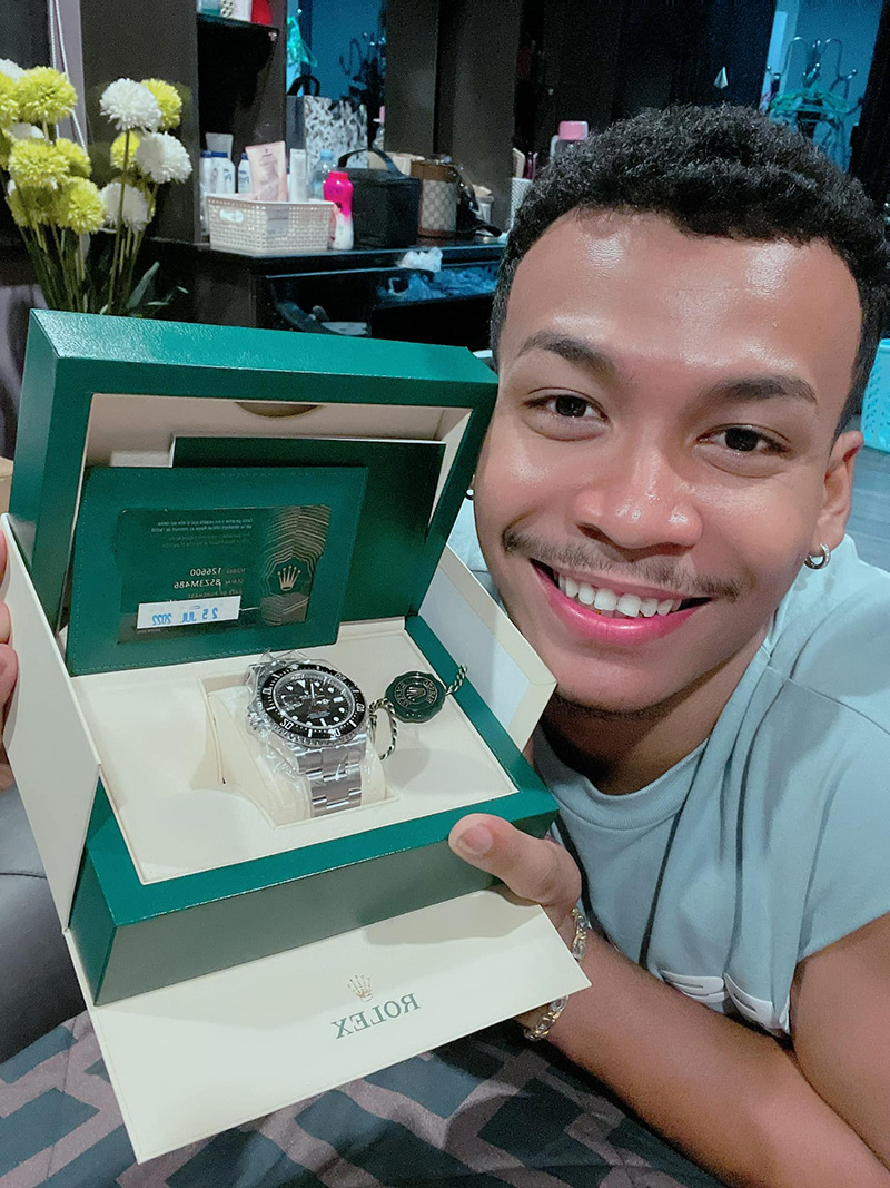 นัส เมียโชค รถแห่