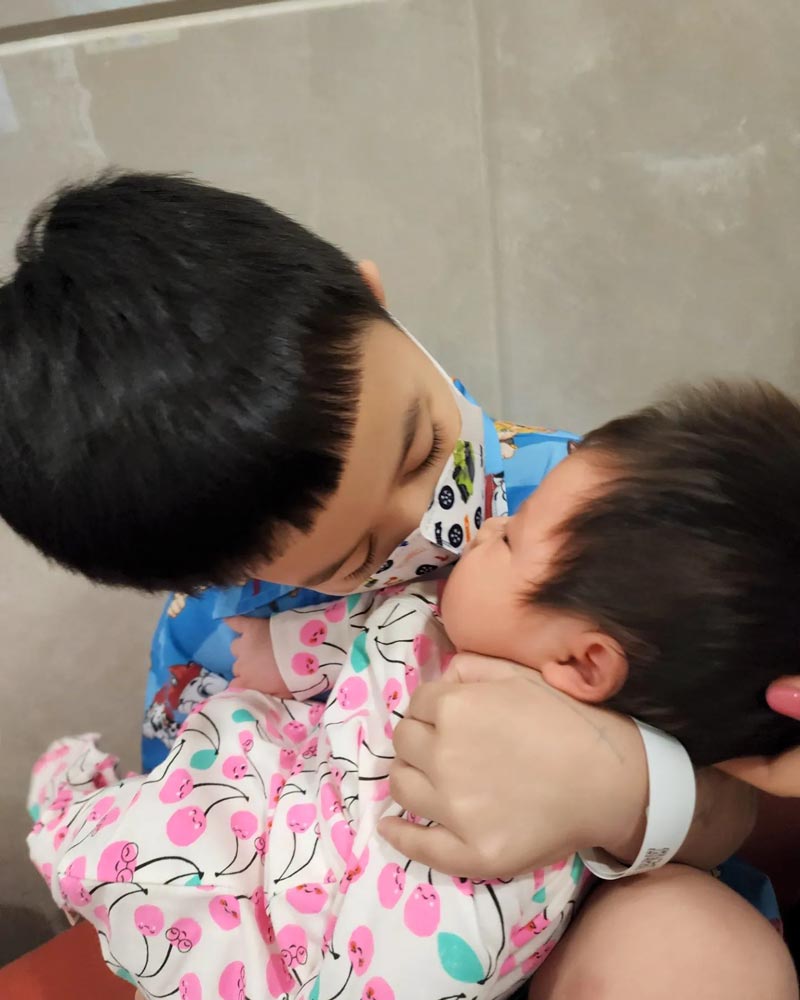 น้องแอบิเกล ลูกสาว ชมพู่ อารยา