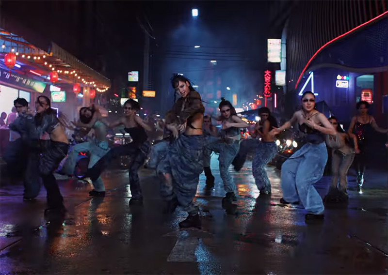 ลิซ่า BLACKPINK