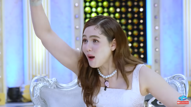 ชมพู่ อารยา