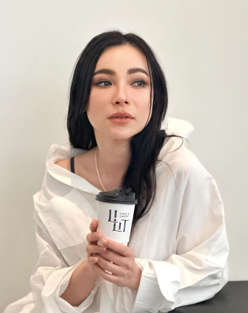 ต้นหอม ศกุนตลา ดาราศัลยกรรม