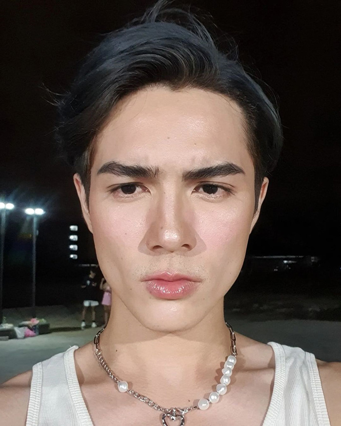 แน็ก ชาลี 