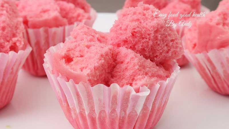 เค้กนึ่งน้ำหวานสีแดง