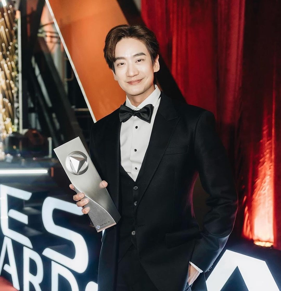 หมอโอ๊ค สมิทธิ์