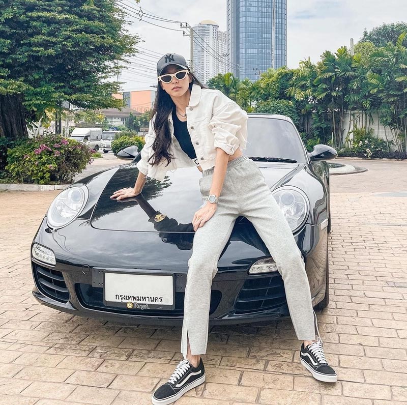 บูม สุภาพร