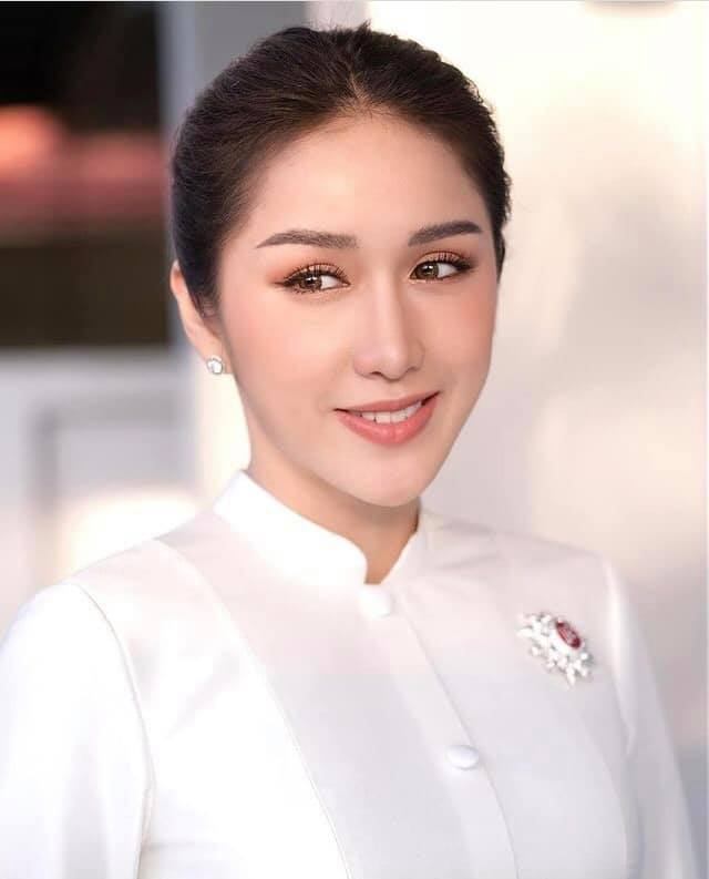 ฟ้าใส อรจิรา แต่งงาน ผู้ว่าฯ อุดรธานี