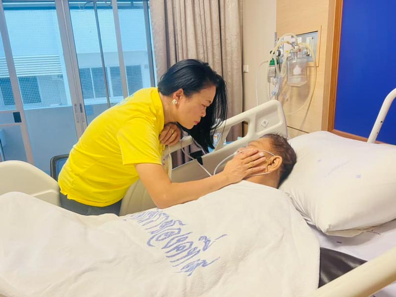 ครูชลธี ธารทอง ป่วย